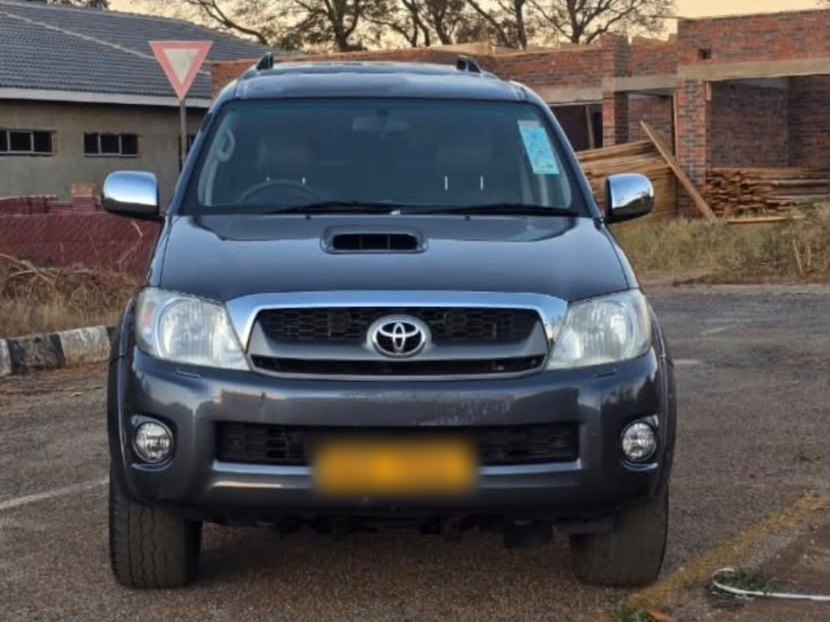 Toyota Hilux D4D available from VenMax